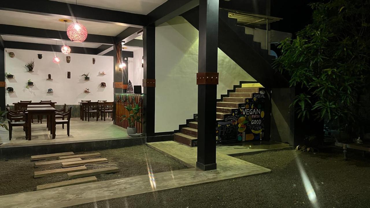 Sea Pink Residence Bentota Exterior foto
