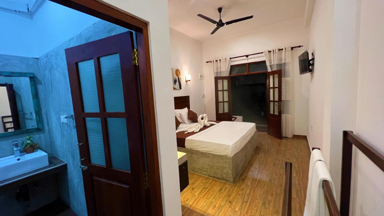 Sea Pink Residence Bentota Exterior foto
