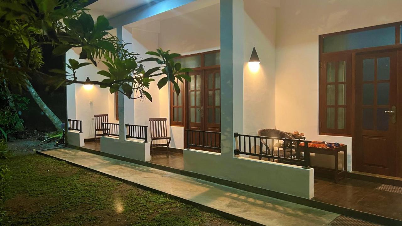 Sea Pink Residence Bentota Exterior foto